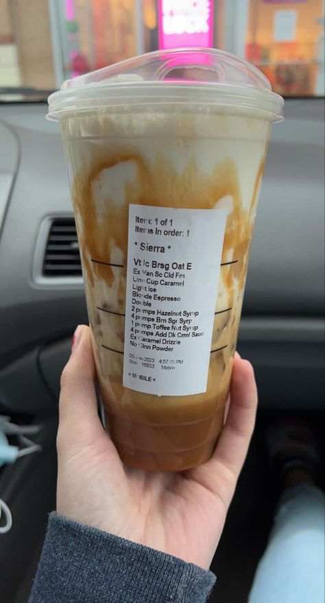 Starbucks Shaken Espresso Drinks, Espresso Starbucks Order, Shaken Espresso Starbucks Order, Starbucks Hazelnut Drinks, Hazelnut Starbucks Coffee, Shaken Espresso Starbucks, Brown Shaken Espresso Starbucks, Brown Sugar Shaken Espresso Starbucks, Starbucks Brown Sugar Shaken Espresso