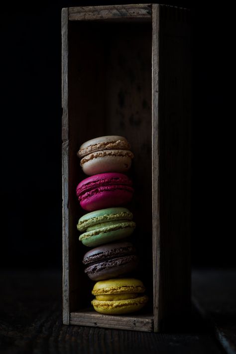 Macaron Wallpaper, Coffee Shop Website, Macaroon Wallpaper, Food Photography Cake, Moody Food Photography, Dessert Photography, Happy Birthday Candles, Dark And Moody, Candy Art