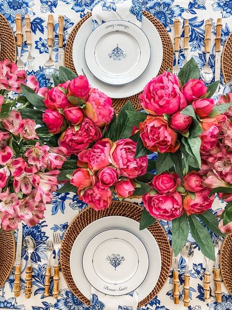 Teal Tablescape, Summer Centerpieces, Beautiful Tablescapes, Spring Tablescapes, Boda Mexicana, Table Scapes, Dinner Table Decor, Beautiful Table Settings, Pretty Tables