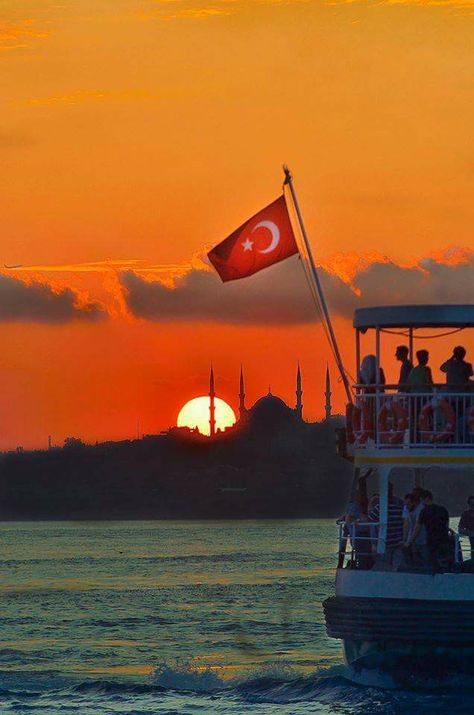 Turkey Photography, Photography House, Istanbul Turkey Photography, Turkey Flag, Istanbul Photography, Mac Book, Turkey Travel, City Travel, Istanbul Turkey