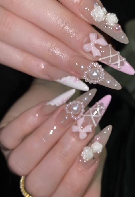 Dolly Nails, Pink Hello Kitty Nails, Pearl Nail Art, Cute Simple Nails, Pearl Nails, Nail Swag, Girly Acrylic Nails, Cute Acrylic Nail Designs, Really Cute Nails