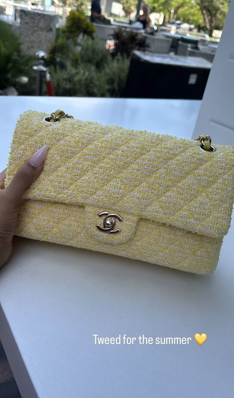 Yellow Designer Bag, Chanel Yellow Bag, Yellow Chanel Bag, Summer Designer Bags, Givenchy Dresses, Prada Galleria Bag, Prada Galleria, Luxury Bags Collection, Dream Bag