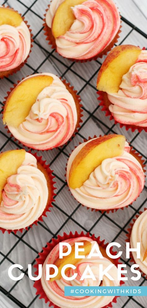 Peach cupcakes are a delicious, light and fruity bake. Full of peaches (fresh or canned), and with a pretty two tone icing they’re the perfect summer bake. #cupcakes #peaches #easy recipe #baking with kids Two Tone Icing, Cupcakes Easy Recipe, Easy Cupcake Recipe, Peach Cupcakes, Bake Cupcakes, Hummingbird Bakery, Cupcakes Easy, Peach Dessert Recipes, Easy Cupcake Recipes