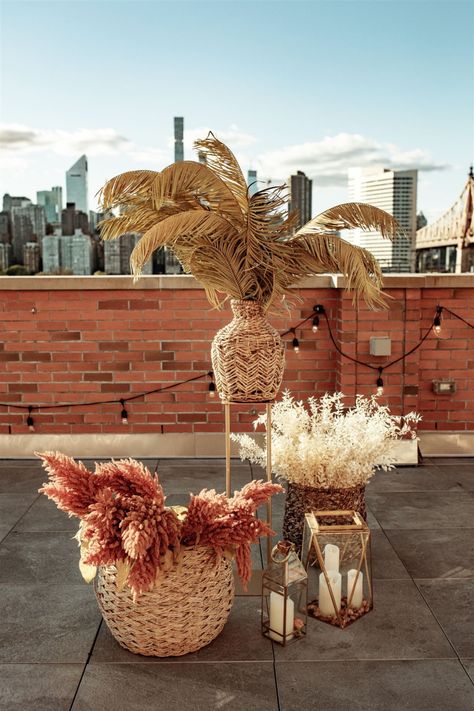 Music And Flower Forward Boho Wedding #floraldecor #weddingdecor #weddinginspo #wovenbaskets #candleweddingideas Lion King Wedding, Hygge Wedding, View Of New York City, Boho Florals, Rooftop View, Basket Boho, Forest Theme Wedding, Wedding Design Decoration, Bridal Shower Diy