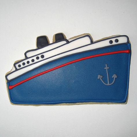 Cruise Ship Cookie - umm is there a better way to talk about Anything Goes? Wedding Shower Desserts, Ship Cookies, Cookie Display, Shipping Cookies, Cookie Cake Pie, Cruise Party, Shower Desserts, Summer Cookies, Girl Birthday Themes