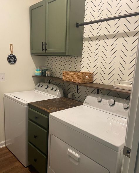 Basement Bathrooms, Remodeling Basement, Basement Living Room, Laundry Room Paint, Laundry Room Update, Basement Organization, Dream Basement, Small Laundry Room Makeover, Basement Living