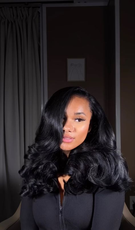 Mid Back Sew In Weave, Mid Length Hair Long Layers, Mid Length Blowout, Medium Length Curled Hair, Hair Inspo Black Women, Style With Scarf, Long Hair Updos, High Bun Hair, Texas Hair