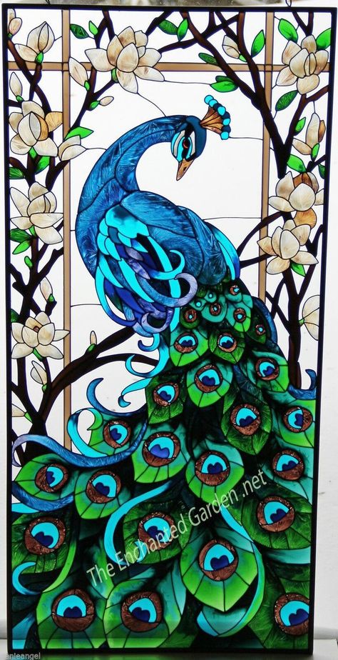 Glass Painting Patterns, Peacock Wall Art, Glass Art Pictures, زجاج ملون, Glass Painting Designs, Glass Window Art, Peacock Painting, Wine Glass Art, Stained Glass Window Panel