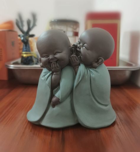 Budda Decoration At Home, Friends Clay Ideas, Home Decor Showpieces, Buddha Peace, Image Zen, Chinese Buddha, Baby Buddha, Little Buddha, Life Wisdom