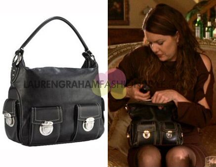 Lorelai Gilmore wears this black Marc Jacobs shoulder bag with silver hardware on Gilmore Girls 4x14 Lorelai Gilmore Bags, Rory Gilmore Bag, Vintage Shoulder Bag Outfit, Lorelai Gilmore Style, Honorary Gilmore Girl, Gilmore Girls Lorelai, Ballerina Clipart, Gilmore Girls Fashion, Lorelei Gilmore