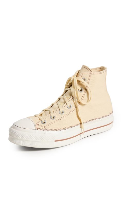 Converse Platform, Chuck Taylor All Star Lift, Girly Shoes, Platform Sneaker, Sweet Sixteen, Converse High Tops, Womens Converse, Platform Sneakers, Chuck Taylor Sneakers