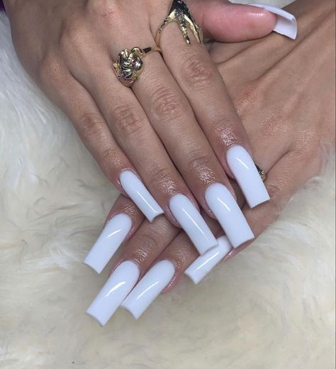 Matte Acrylic Nails, Shiny Nails Designs, Tapered Square Nails, Black Acrylic Nails, Nail Tutorial, Swarovski Nails, White Acrylic Nails, Simple Acrylic Nails, Short Square Acrylic Nails