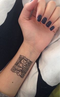 Joy Division Tattoo, Tattoo Mountain, Latest Tattoo Design, Latest Tattoos, Poke Tattoo, Mountain Tattoo, Waves Tattoo, Band Tattoo, Joy Division