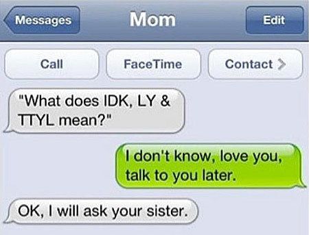 Funny Mom Texts, Mom Texts, Message Mom, Lol Text, Funny Text Fails, Funny Text Conversations, Funny Texts Jokes, Text Fails, Relatable Posts