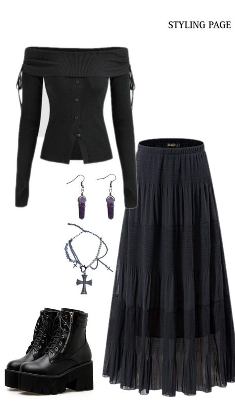 Long Witchy Skirt, Modern Witch Outfit Aesthetic, Long Black Skirt Outfit Aesthetic, Modest Goth Outfit, Whismgothic Outfits, Outfit Whimsigothic, Fall Witchy Outfits, Whimsi Gothic, Whimsy Goth Outfit