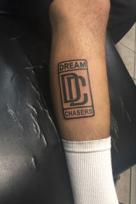 Dream Chaser Tattoo Design, Dream Chaser Tattoo, Arm Tattoos For Guys Forearm, Black Men Tattoos, Forearm Tattoo Quotes, Best Neck Tattoos, Hand Tats, Tattoo Inspiration Men, Half Sleeve Tattoos For Guys