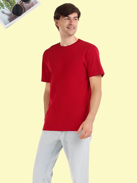 Disfruta de esta increíble playera básica Roja, combínala con cualquier pantalón o jeans, te veras increíble, no lo dudes que lucirás genial!  No compres precio, compra calidad con esta gran camiseta, una mezcla de grosor y frescura con la que la sensación de comodidad estará presente mientras la uses  Puedes consultar nuestra guía de tallas y realizarnos cualquier pregunta para aclarar tus dudas. Contestamos de inmediato.  ¿Cuándo llegara mi paquete?: La fecha de entrega estimada aparece debajo del precio, los servicios de logística encargados de entregarte el paquete hasta tus manos esta comprometido en hacértelo llegar en la fecha dichaPlayera Básica de Hombre Roja. Camiseta Rojo. Rojo Casual  manga corta Tela Liso  Elástico Ligero  Men Clothing, size features are:Bust: ,Length: ,Sleeve The Avengers, Men Clothing, Length Sleeve, Marvel, Mens Outfits, Mens Tops, Mens Tshirts, T Shirt, Clothes