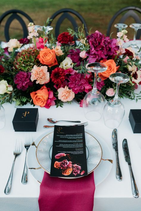 Magenta Wedding Decorations, Black Table Setting, Floral Table Setting, Orange And Pink Wedding, Greek Beach, Magenta Wedding, Wedding In Greece, March Wedding, Jewel Tone Wedding