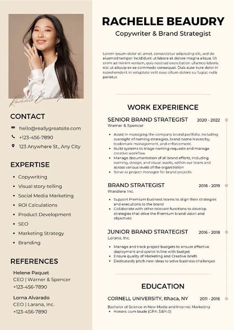 How To Write An Effective CV For A Job | A Step-by-Step Guide | English Finders English Cv Examples, Good Cv Creative Cv, Picture For Cv, Cute Resume Template, Marketing Cv Examples, Good Cv Example, Cv English Example, Cv Picture, Cv English