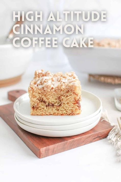 High Altitude Baking Recipes, High Altitude Cake Recipe, Coffee Cake Recipes Easy, High Altitude Baking, Cinnamon Coffee Cake, Sour Cream Coffee Cake, Vanilla Sponge Cake, Cinnamon Coffee, Vanilla Glaze