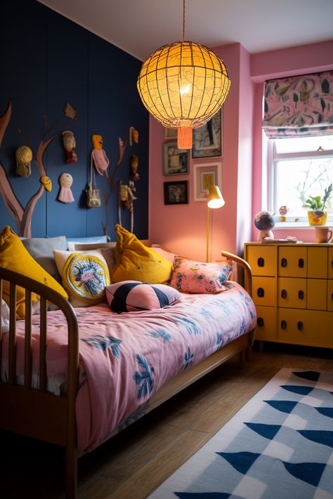 8 Good Reasons to Use Bold Colors in Your Kids‘ Rooms – Beautiful Ideas Maximalist Toddler Room, Maximalist Kids Bedroom, Maximalist Girls Bedroom, Bright Colored Rooms, Colorful Toddler Girl Room, Eclectic Kids Bedroom, Colourful Kids Bedroom, Colourful Kids Room, Colorful Girls Bedroom