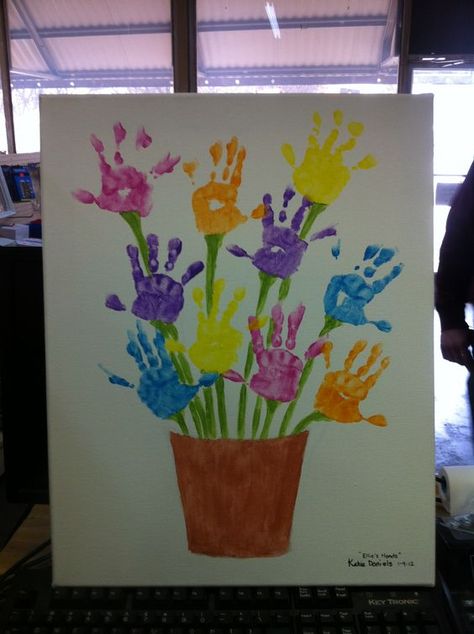 Hand Print Art, Hand Print Flowers, Palm Sunday Crafts, Art Ideas For Teens, Grandparents Day Crafts, Easter Crafts For Toddlers, Art Projects For Teens, Art Projects For Adults, Toddler Art Projects