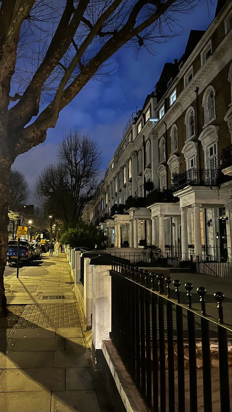 Tourism Aesthetic, London Life Aesthetic, London City Night, City Life Aesthetic, England Aesthetic, Aesthetic London, London Vibes, London Dreams, London Baby