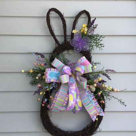 Bunny Frame Wreath, Easter Bunny Grapevine Wreath Rabbit, Bunny Shaped Wreath, Rabbit Wreath Bunny, Makrame Dolls, New Year Card 2023, Easter Bunny Wreath Diy, Bunny Grapevine Wreath, Easter Bunny Door Wreath