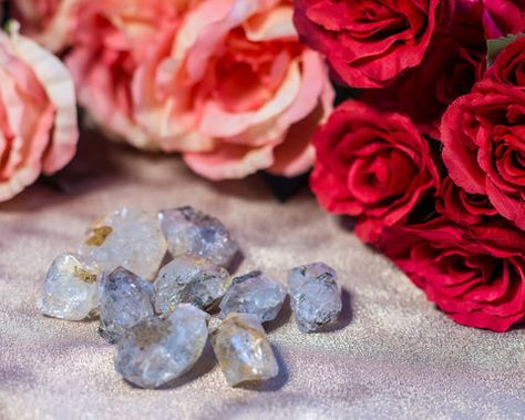 Herkimer Diamond Meaning, Uses & Properties: An In-Depth Metaphysical Guide Quartz Crystal Meaning, Diamond Meaning, Traditional Diamond, Creative Block, Diamond Quartz, Spirituality Energy, Herkimer Diamond, Quality Diamonds, Quartz Crystal