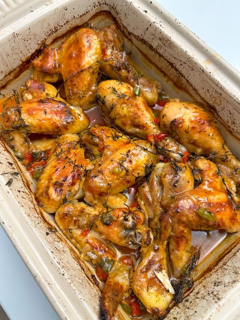 Southern Baked Chicken Southern Baked Chicken, Dark Meat Chicken, Easy Family Dinner Ideas, Smoked Sausage Pasta, Southern Chicken, Baked Chicken Recipes Easy, Easy Family Dinner, Family Dinner Ideas, Chicken Pieces