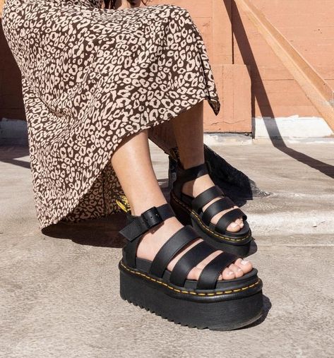 Dr Martens Sandals available at Blue Banana! 🖤☀⁠ ⁠ These platform sandals are very on-trend this season! 👈⁠ ⁠ 📷 @drmartensofficial #bluebanana #bluebananauk #bluebananafashion #alternativefashion #gothicfashion #alternative #gothic #gothicstyle #drmartensstyle #docmartens #drmartensboots #drmartensofficial #worndifferent #docs #winterboots #drmartens #platformshoes #blackboots #shoes #leatherboots #newboots #footwear #ankleboots #sandals #chunkysandals #dadsandals #drmartenssandals Dr Martens Blaire Sandal Outfit, Blaire Sandals Outfit, Dr Martens Blaire Sandal, Doc Sandals, Doc Marten Platform, Doc Martens Sandals, Doc Marten Sandals, Sandals With Socks, Martens Sandals