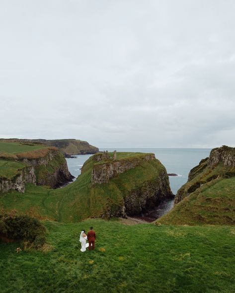 Promising forever on the edge of the world ☘️ . . . . . . . . . . . Northern Ireland Elopement Ireland Elopement Ireland wedding Northern Ireland Elopement photographer Ireland Elopement photographer Ireland wedding photographer Irish Countryside Wedding, Scotland Proposal, Ireland Cliffs, Ireland Elopement, Cliff Wedding, Wedding In Ireland, Irish Countryside, Edge Of The World, Medieval Wedding