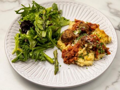 Get Meatball and Polenta Casserole Recipe from Food Network Meatball And Polenta Casserole, Meatball And Polenta, Polenta Casserole, Basil Tofu, Crockpot Vegan, Meals Vegan, Vegan Sandwiches, Vegan Raw, Pioneer Woman Recipes