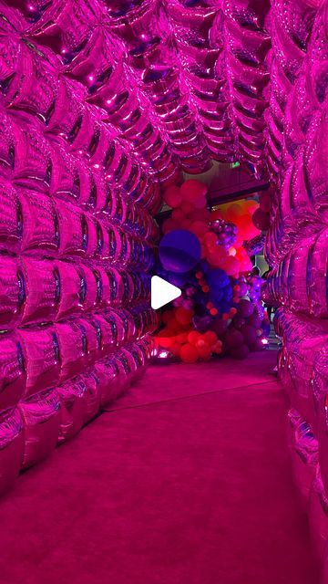 LUSH BALLOONS® |  Sacramento Balloons & Decor on Instagram: "Tunnel Experience ✨✨  Let’s talk about hard work and perception! This tunnel took just under 400 balloons individually inflated about three times, individually stuck together at every corner and the knowledge behind how to construct it. Overall with a team of 2 to 5 people it took the course of…wait for it…… 15 HOURS! Yes you read that correctly, 15 HOURS!   Something may seem simple, easy and cool on the outside, but the final product and alllllll the hard work and knowledge that goes behind it far surpasses that expectation.   Thank you to @tuftexballoons & @confetticastle for creating a magical product that we use to create some magic for our clients and guests!✨✨🤩🤩🤩  Venue @atthegroundsroseville  Balloon Decor @lushballoon Balloon Tunnel Diy, Balloon Tunnel Entrance, Balloon Tunnel, 360 Booth, Balloons Decor, How To Make Balloon, Stuck Together, Mario Party, Balloon Decor