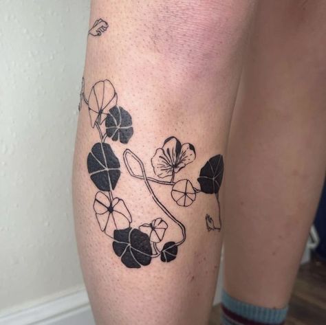 Nasturtium Tattoo Black And White, Nasturtium Tattoo, Watering Can Tattoo, Family Flower Tattoo, Shhh Tattoo, Lil Tattoos, Voodoo Tattoo, Koi Tattoo Sleeve, Knee Tattoos