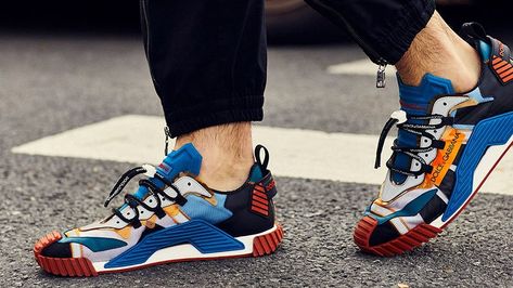 30 Top Luxury Sneaker Brands You Need to Know - The Trend Spotter Dressy Sneakers, Designer Shoes Sneakers, Sneaker Lovers, Best Shoes, Luxury Sneakers, Dolce And Gabbana Man, New Sneakers, Fashion Socks, Sneaker Brands