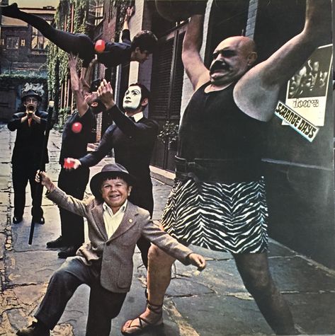 Ray Manzarek, Greatest Album Covers, Strange Days, Photos Rares, Musica Rock, Great Albums, Vinyl Record Album, Jim Morrison, Vintage Vinyl Records