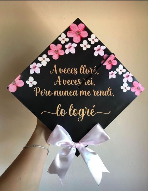 Ideas Para Graduacion, Cap Decorating Ideas, Social Work Graduation Cap, Grad Party Theme, Nurse Graduation Cap, College Grad Cap Ideas, Graduation Images, Graduation Cap Decoration Diy, College Graduation Cap Decoration