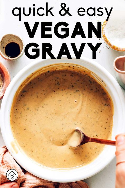 Treat your mashed potatoes, lentil loaf or vegan Wellington to this super easy vegan brown gravy! It's a simple 10-minute gluten-free recipe that's lower in calories, oil-free and pairs with so many foods. A must during Thanksgiving! Vegan Brown Gravy, Vegan Thanksgiving Main Dish, Vegan Wellington, Brown Gravy Recipe, Thanksgiving Vegan, Vegan Christmas Dinner, Gluten Free Sauces, Lentil Loaf, Oil Free Vegan Recipes