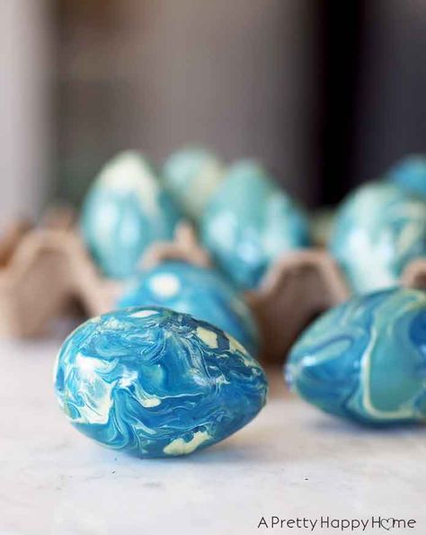 Marbled Faux Easter Eggs Pumpkin Scissors, Wooden Eggs Crafts, Marbled Easter Eggs, Dollar Store Pumpkin, Eye Twitch, Shaving Cream Easter Eggs, Easter Egg Projects, Braided Denim, Produce Containers