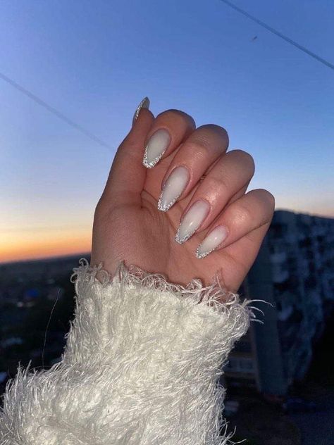 Nail Art Paillette, Edgy Nails, Nails Glitter, Nail Fashion, Trends 2023, Nails Manicure, Minimalist Nails, Dream Nails, Fire Nails