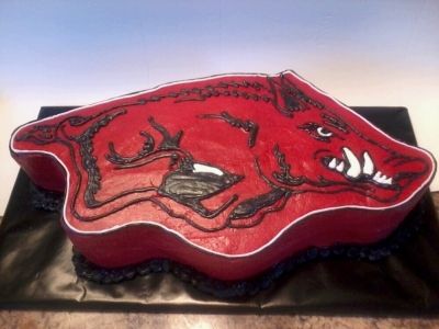 Razorback Cake, Nate The Great, Arkansas Razorback, Pig Cake, Cupcake Icing, Food Drinks Dessert, Arkansas Razorbacks, Grooms Cake, Baby Shower Food