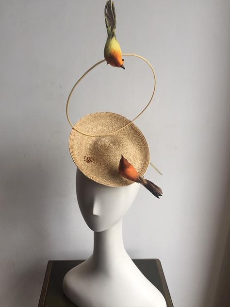 Ignatius Hats does such wonderful and whimsical work. #judithm Fruit Hat, Unusual Hats, Mad Hat, Crazy Hats, Races Fashion, Kentucky Derby Hats, Fancy Hats, Love Hat, Western Hats