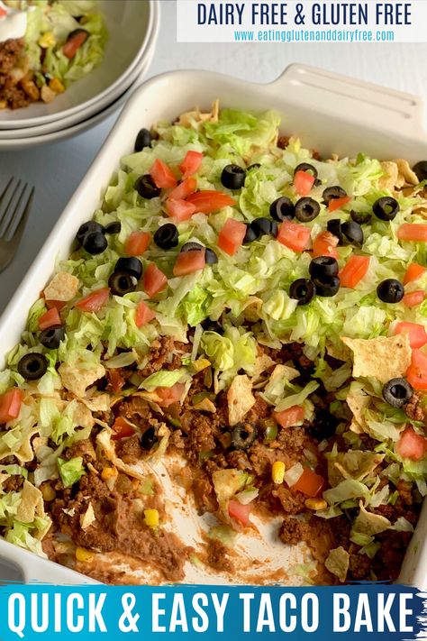 The Best Gluten and Dairy Free Taco Bake - This delicious taco type mexican dish is so tasty. With crunch and mexican flavor, the whole family will love it. You won't believe that it's dairy and gluten free. It's a quick weeknight dinner idea and is easy to make. #dinner #mexican #quickdinner Dairy Free Tacos, Df Meals, Gluten Free Dairy Free Dinner, Dinner Mexican, Easy Chicken Fajitas, Layered Taco Dip, Gluten Free Tacos, Dairy And Gluten Free, Dairy Free Recipes Dinner