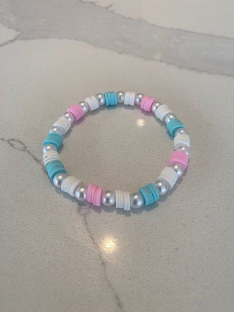 Back The Blue Bracelets, Pearl Clay Bead Bracelet Ideas, Clay Bead Bracelets With Pearls, Clay Bead Bracelet Ideas Matching, Clay Bead Bracelet Ideas With Pearls, Braclets Ideas Beaded Clay Beads, Matching Clay Bead Bracelets, Beaded Bracelet Designs, Make Clay Beads