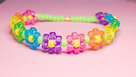 Kandi Flower, Rainbow Flower, The Necklace, Rainbow Flowers, Magnetic Clasp, Flower Necklace, Chain Styles, Live Lokai Bracelet, Diy And Crafts