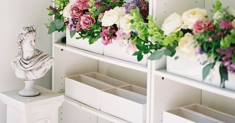 Floral Studio Work Spaces, Florist Studio Workspace, Sustainable Floristry, Studio Workspace, Florist Studio, Home Studio Ideas, Floral Business, Flower Subscription, Tiny Studio