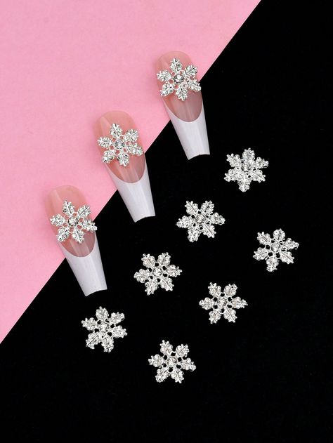 Silver  Collar  Zinc Alloy  Nail Glitter,3D Decoration Embellished   Beauty Tools Christmas Snowflakes Nails, Nail Embellishments, 3d Snowflake, Xmas Nail, Snowflake Nail, Xmas Nail Art, 3d Snowflakes, Snowflake Nail Art, Nail Art Charms