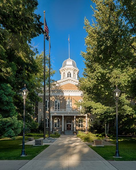 Nevada State Capitol building in Carson City. Carson City Nevada, Nelson Nevada Ghost Town, National Exchange Hotel Nevada City, Nevada Map, Texas State Capitol, United States Capitol, Nevada State, Carson City, State Capitals