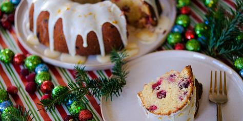 Cranberry Orange Pound Cake Cranberry Orange Bundt Cake Recipe, Cake Recipe With Sour Cream, Orange Bundt Cake Recipe, Cranberry Orange Pound Cake, Orange Butter Cake, Cranberry Orange Bundt Cake, Booze Cake, Homemade Pound Cake, Cranberry Orange Cake